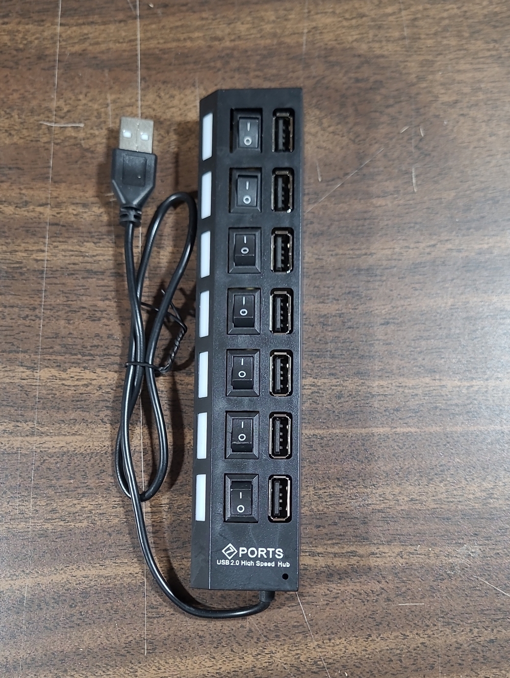 USB 2.0 7-Port High-Speed Hub with Individual Switches - Black -